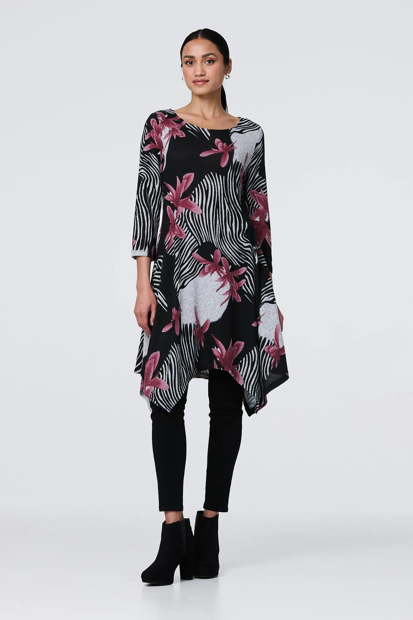 Abstract Print Hanky Hem Knee Length Dress