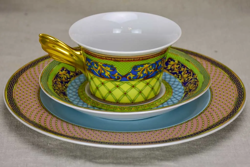 Collection of 5 cups, saucers and dessert plates - vintage Versace