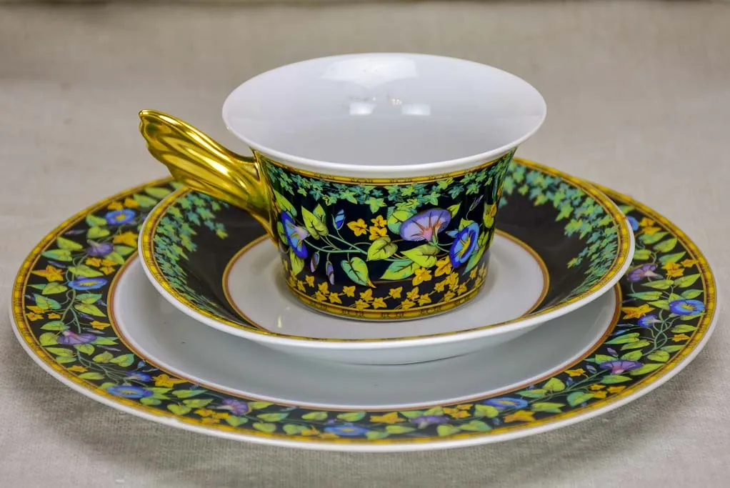 Collection of 5 cups, saucers and dessert plates - vintage Versace