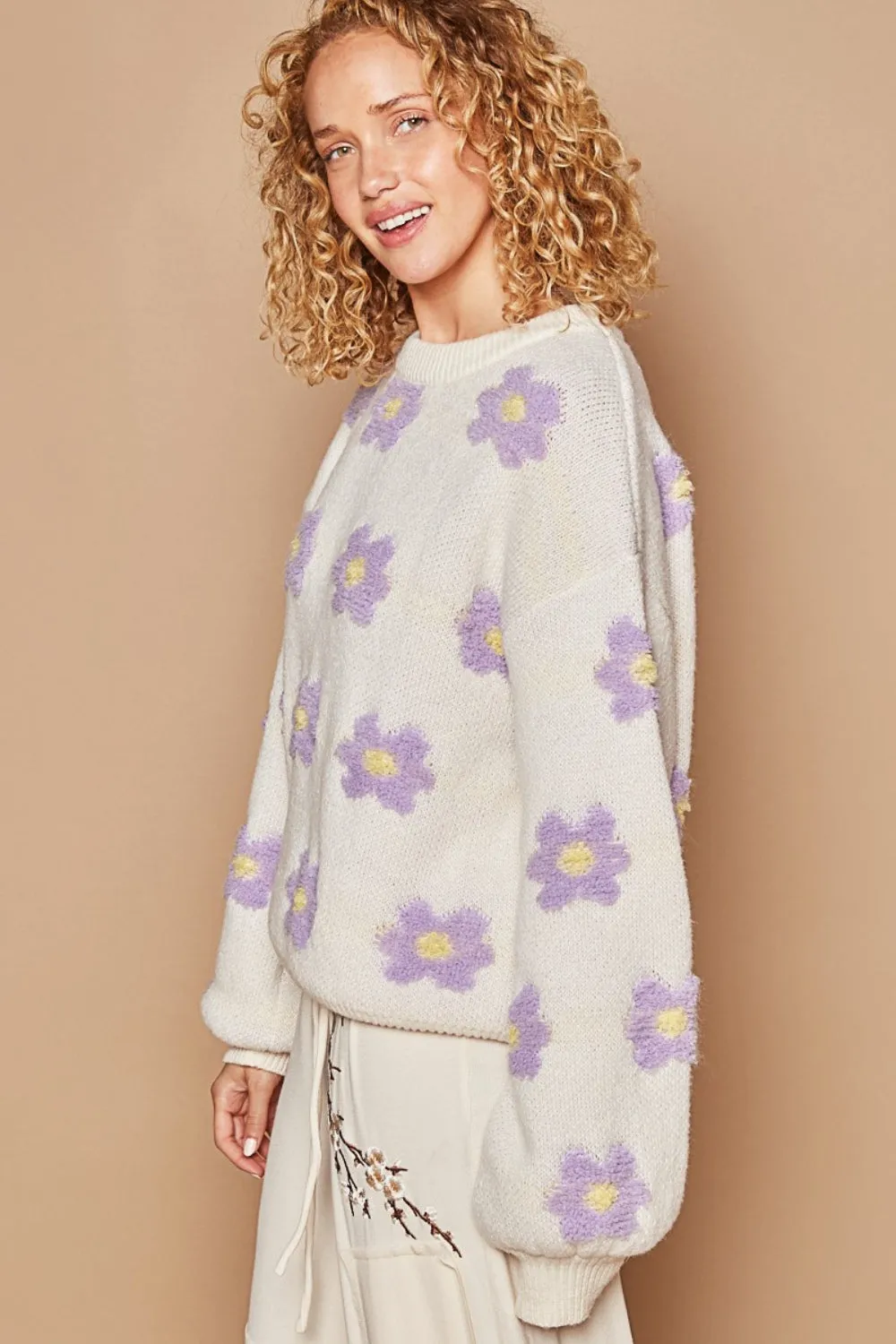 Daisy Pattern Drop Shoulder Sweater - Cream