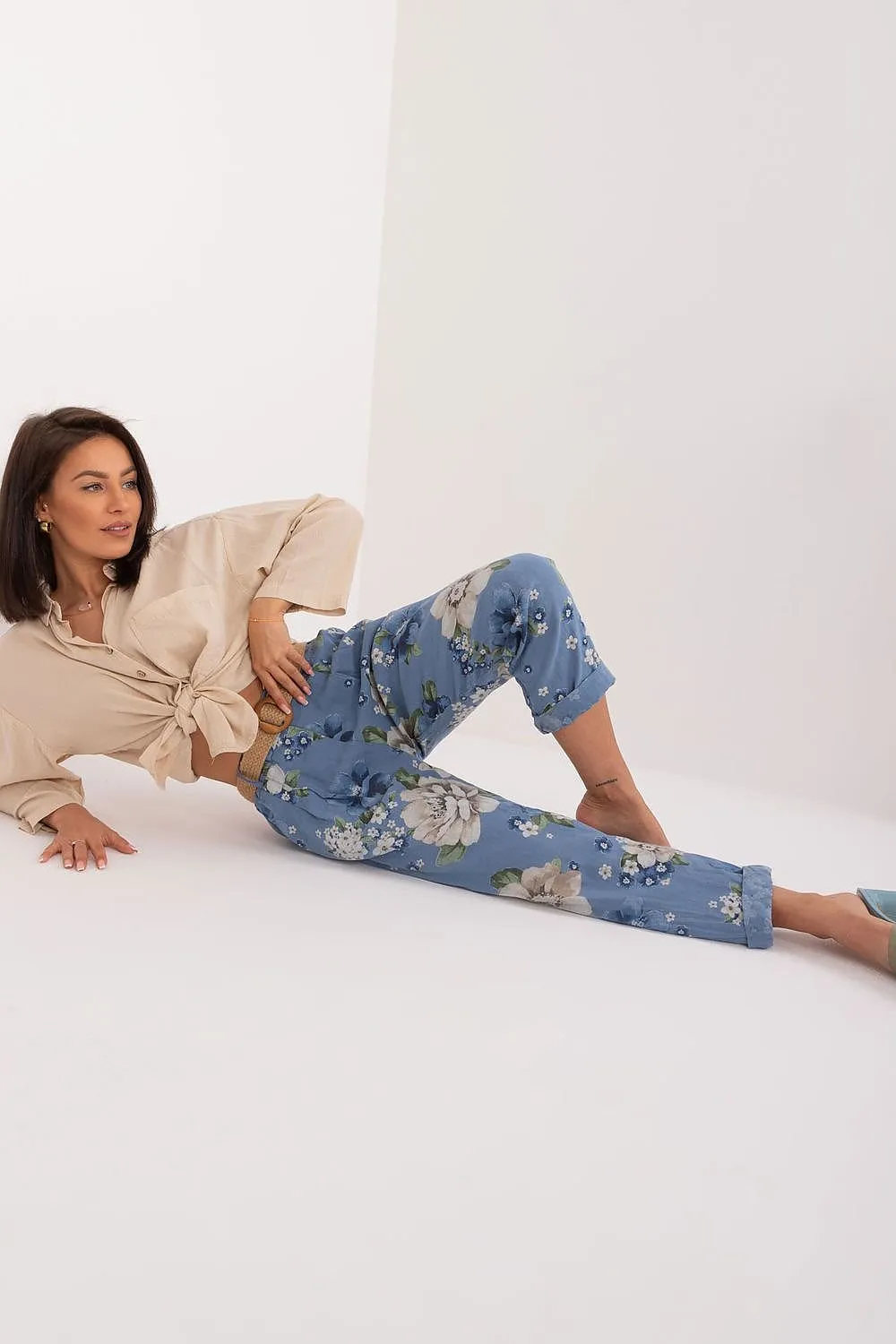 TEEK - Floral Print Belted Ttrousers